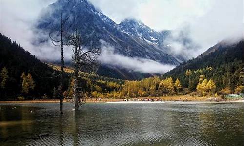 阿坝八月旅游_阿坝州八月景点气温